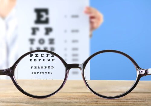 dlaczego okuliści nie robią laserowej korekcji wzroku